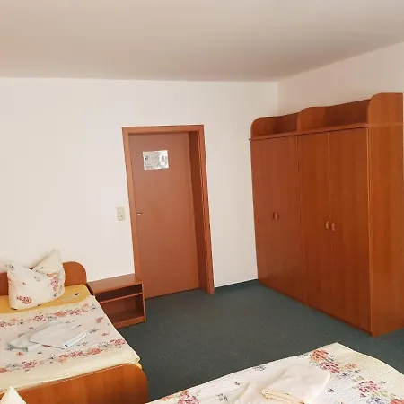Gasthaus Zur Rosenaue Мини-отель