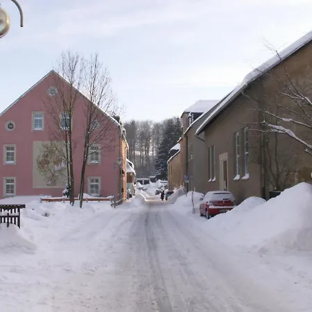 Gasthaus Zur Rosenaue * Thermalbad Wiesenbad