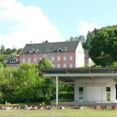 Gasthaus Zur Rosenaue Мини-отель *