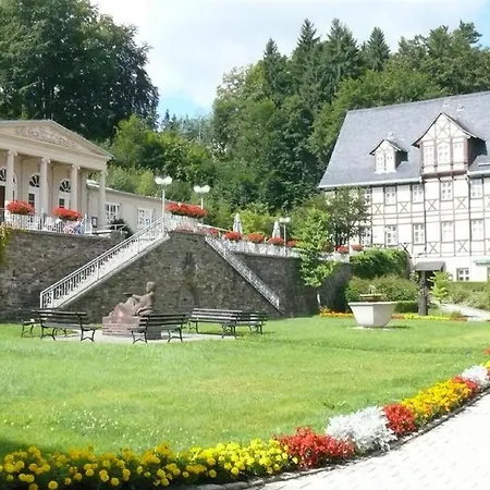 Gasthaus Zur Rosenaue * Thermalbad Wiesenbad